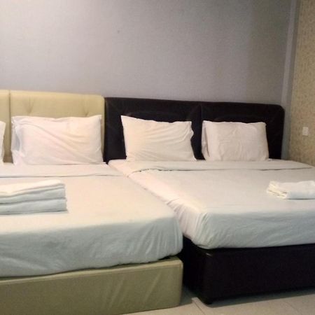 D lima beach inn Pantai Cenang  Bagian luar foto