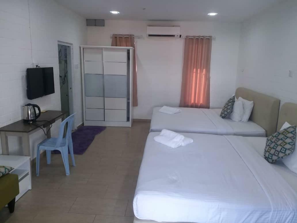 D lima beach inn Pantai Cenang  Bagian luar foto